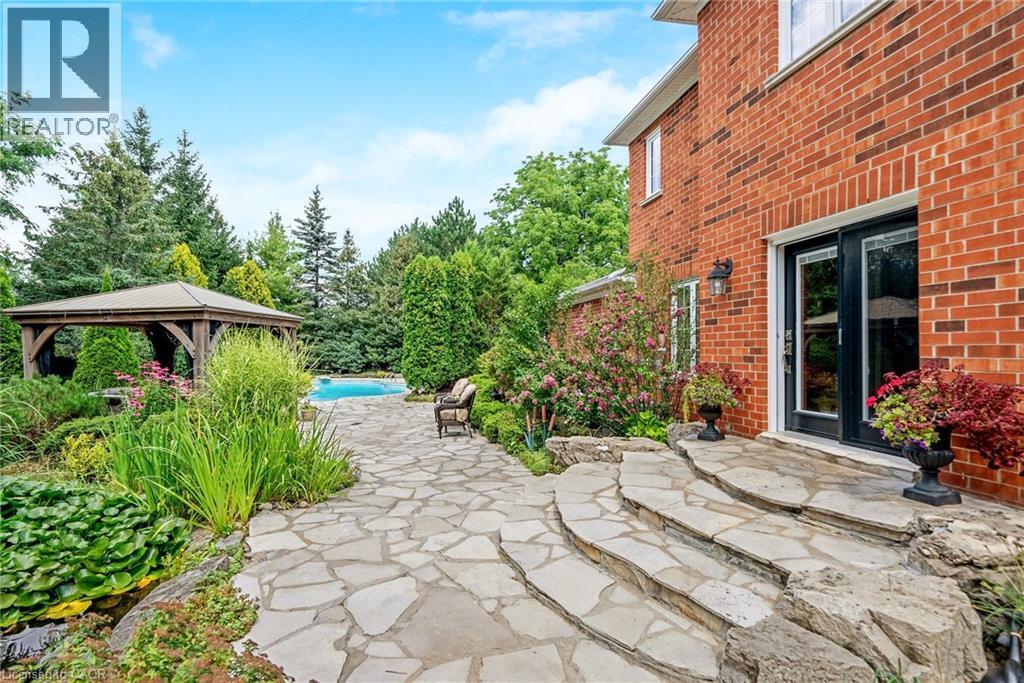 15 Trillium Terrace, Halton Hills, Ontario  L7J 2W8 - Photo 34 - 40863766