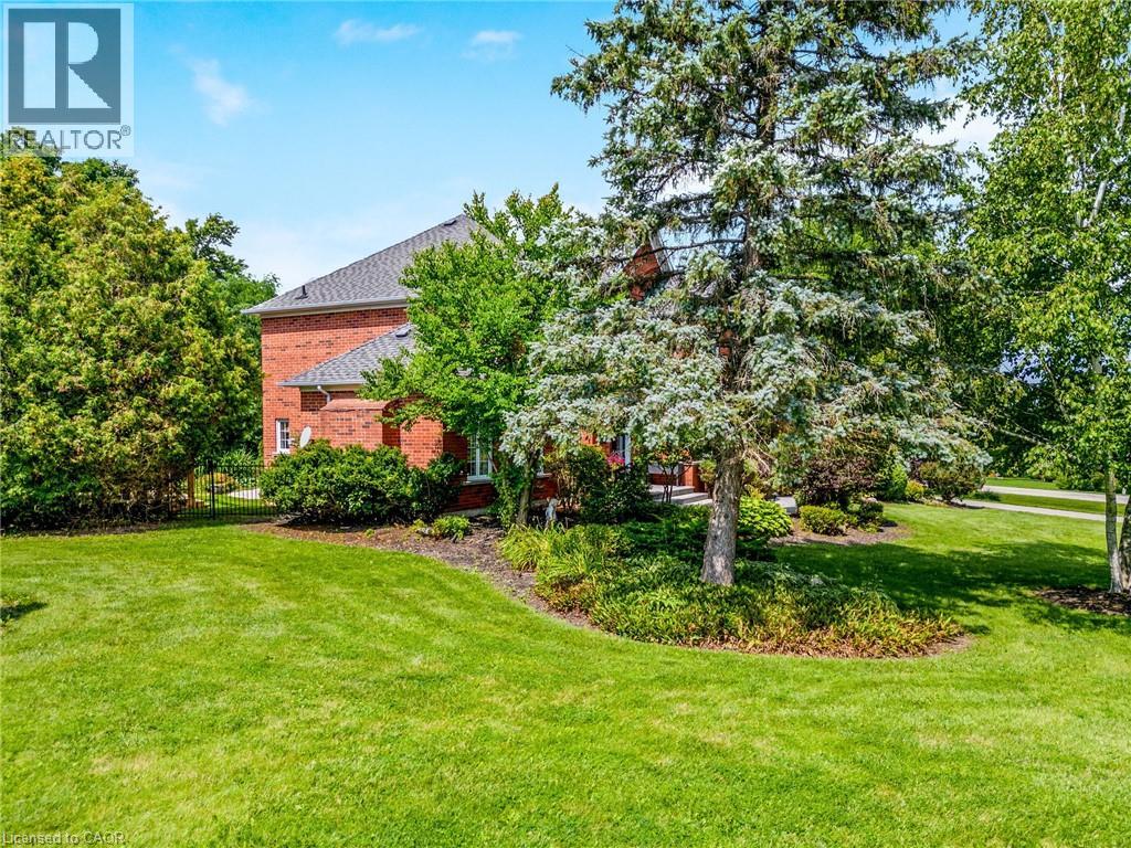 15 Trillium Terrace, Halton Hills, Ontario  L7J 2W8 - Photo 40 - 40863766