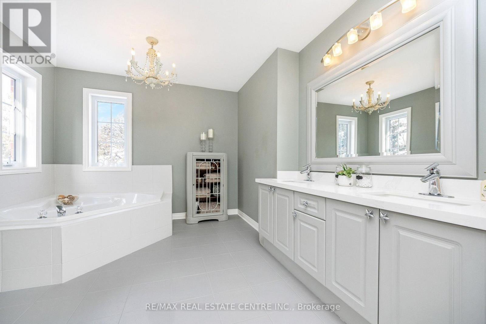 15 Trillium Terrace, Halton Hills (Rural Halton Hills), Ontario  L7J 2W8 - Photo 26 - W13791690