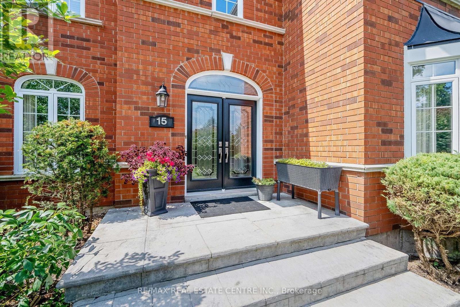15 Trillium Terrace, Halton Hills (Rural Halton Hills), Ontario  L7J 2W8 - Photo 7 - W13791690