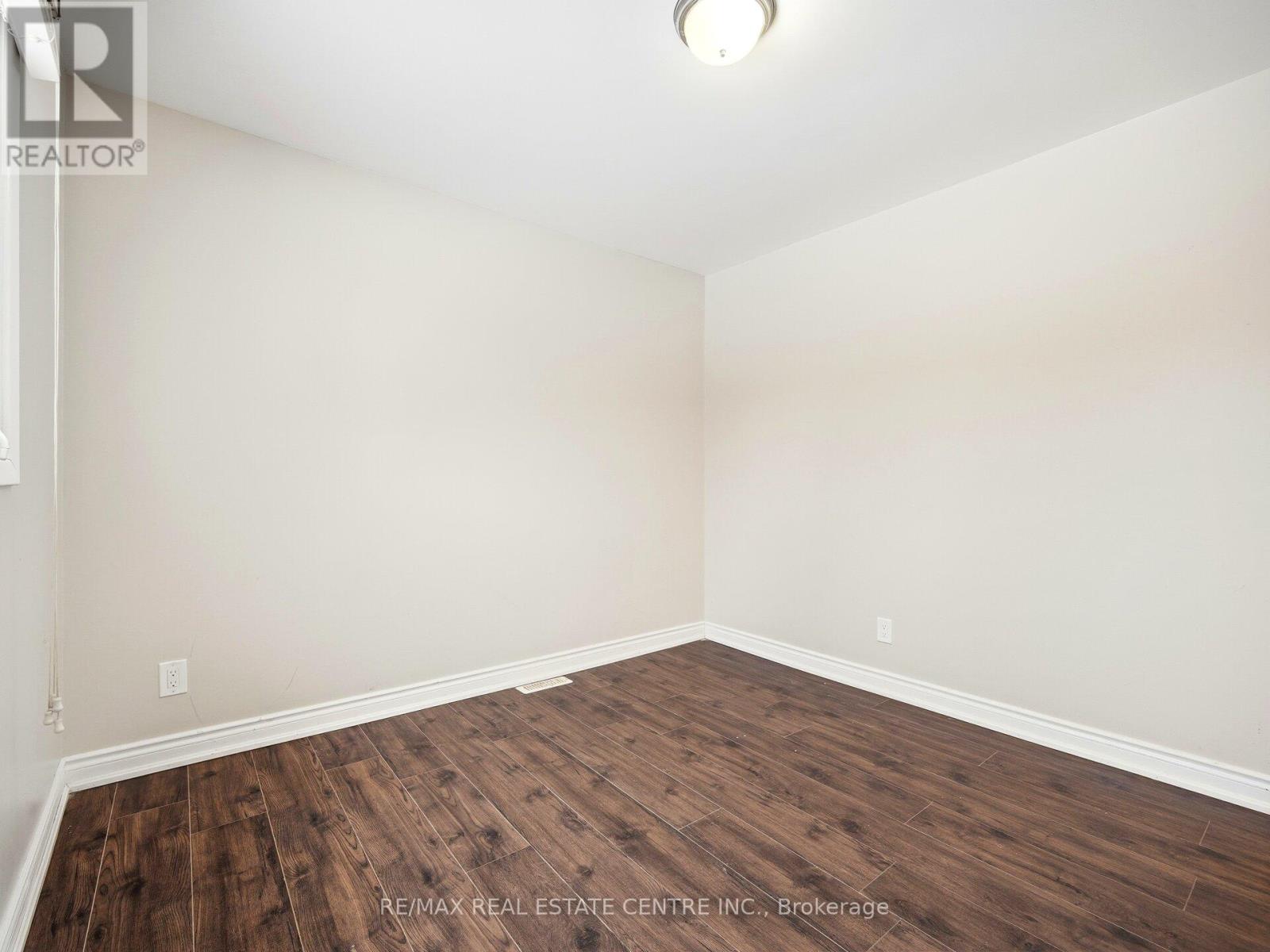 Upper Level - 112 Mountainview Road S, Halton Hills (Georgetown), Ontario  L7G 4K6 - Photo 22 - W13792346