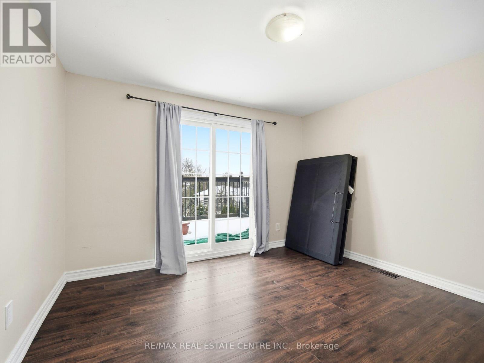 Upper Level - 112 Mountainview Road S, Halton Hills (Georgetown), Ontario  L7G 4K6 - Photo 34 - W13792346