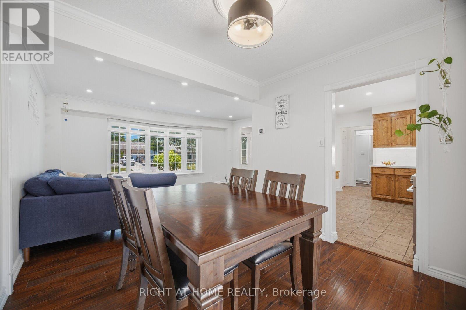 4 Rosefield Drive, Halton Hills (Georgetown), Ontario  L7G 4R1 - Photo 11 - W13795240