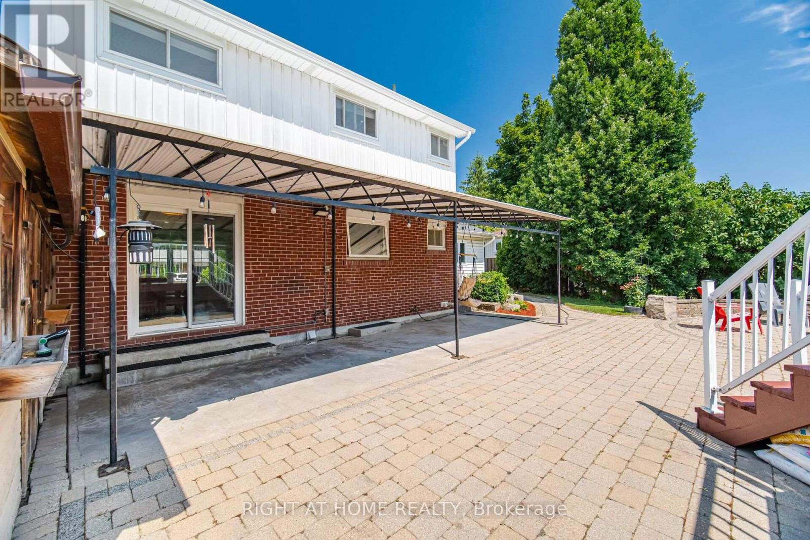 4 Rosefield Drive, Halton Hills (Georgetown), Ontario  L7G 4R1 - Photo 33 - W13795240