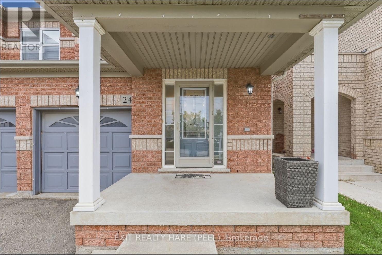 24 Snowberry Crescent, Halton Hills (Georgetown), Ontario  L7G 6M4 - Photo 2 - W13796470