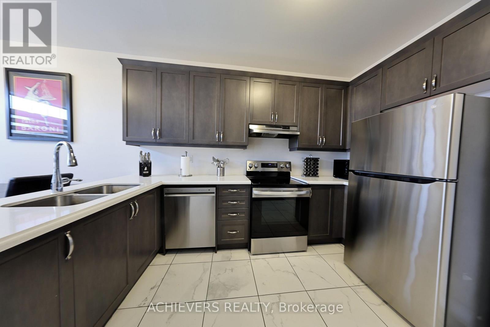 52 Branigan Crescent, Halton Hills (Georgetown), Ontario  L7G 0N1 - Photo 12 - W13796476