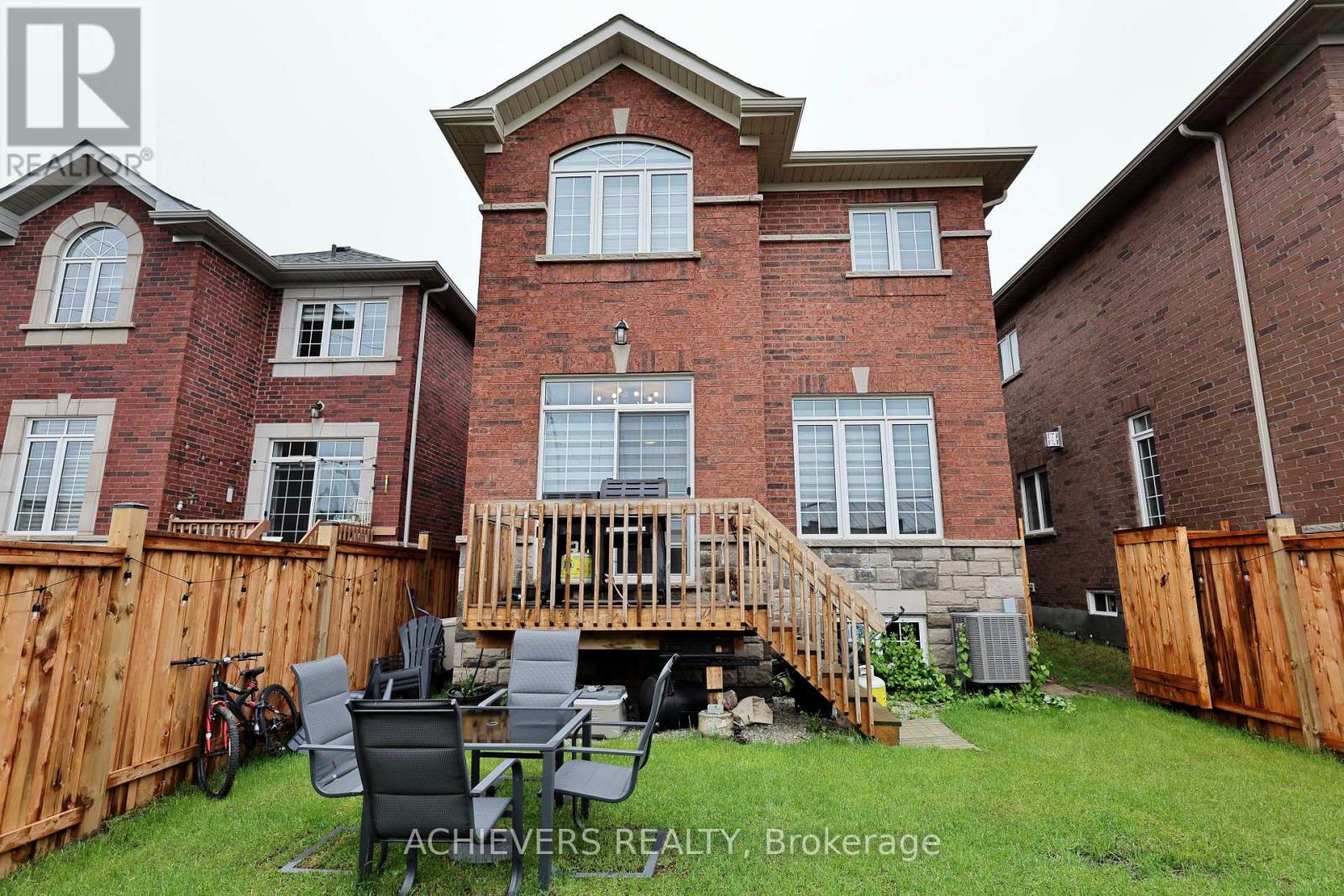 52 Branigan Crescent, Halton Hills (Georgetown), Ontario  L7G 0N1 - Photo 16 - W13796476
