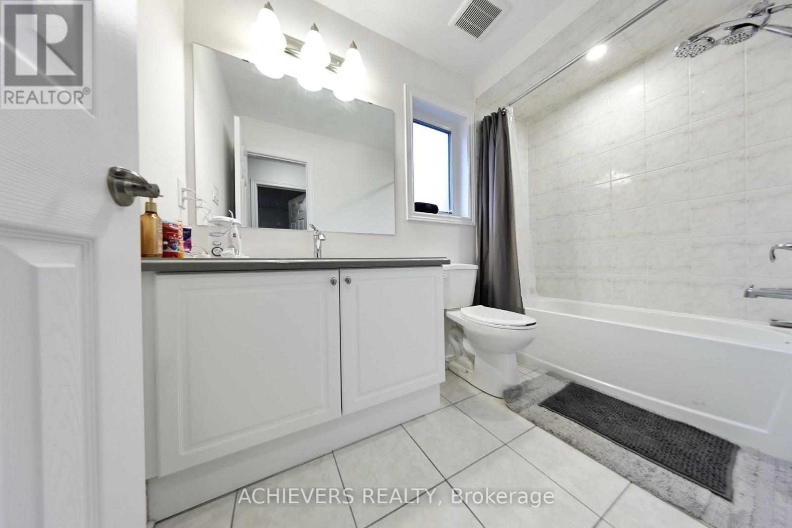 52 Branigan Crescent, Halton Hills (Georgetown), Ontario  L7G 0N1 - Photo 35 - W13796476