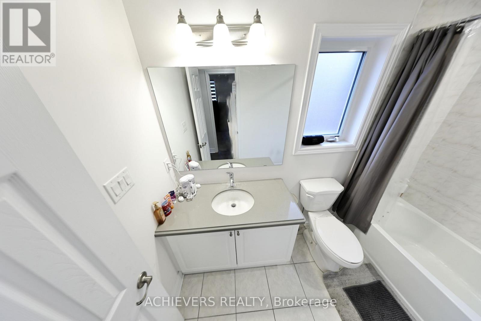 52 Branigan Crescent, Halton Hills (Georgetown), Ontario  L7G 0N1 - Photo 36 - W13796476