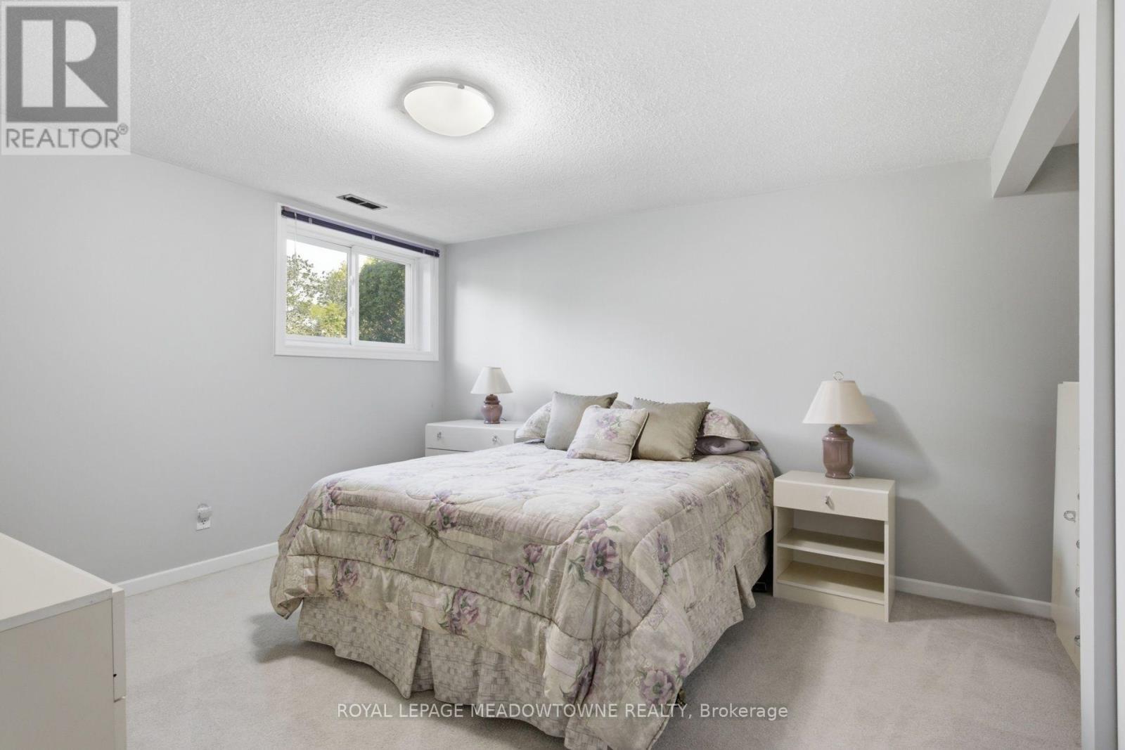 273 Maple Avenue, Halton Hills (Georgetown), Ontario  L7G 1W6 - Photo 28 - W13797890