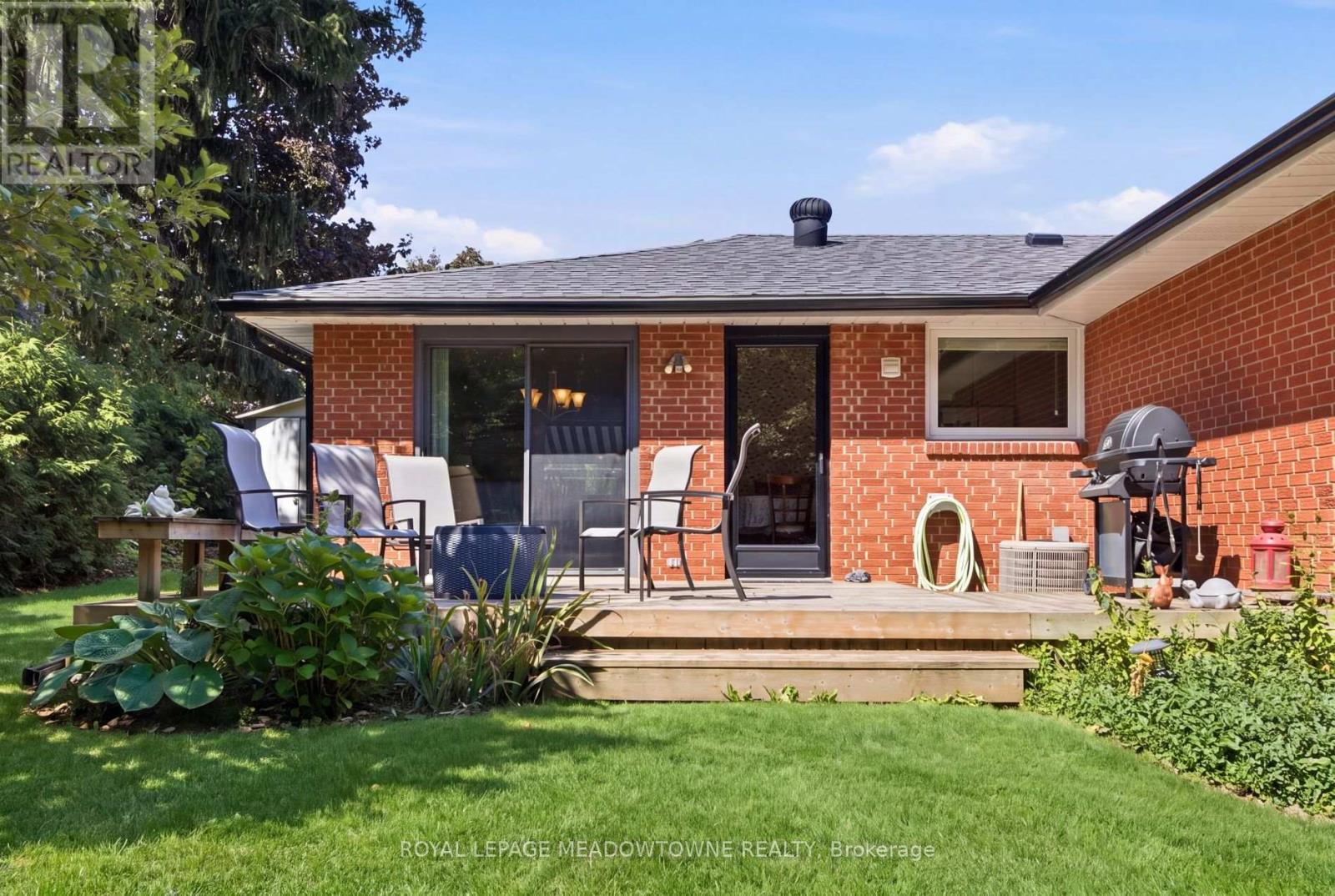 273 Maple Avenue, Halton Hills (Georgetown), Ontario  L7G 1W6 - Photo 35 - W13797890