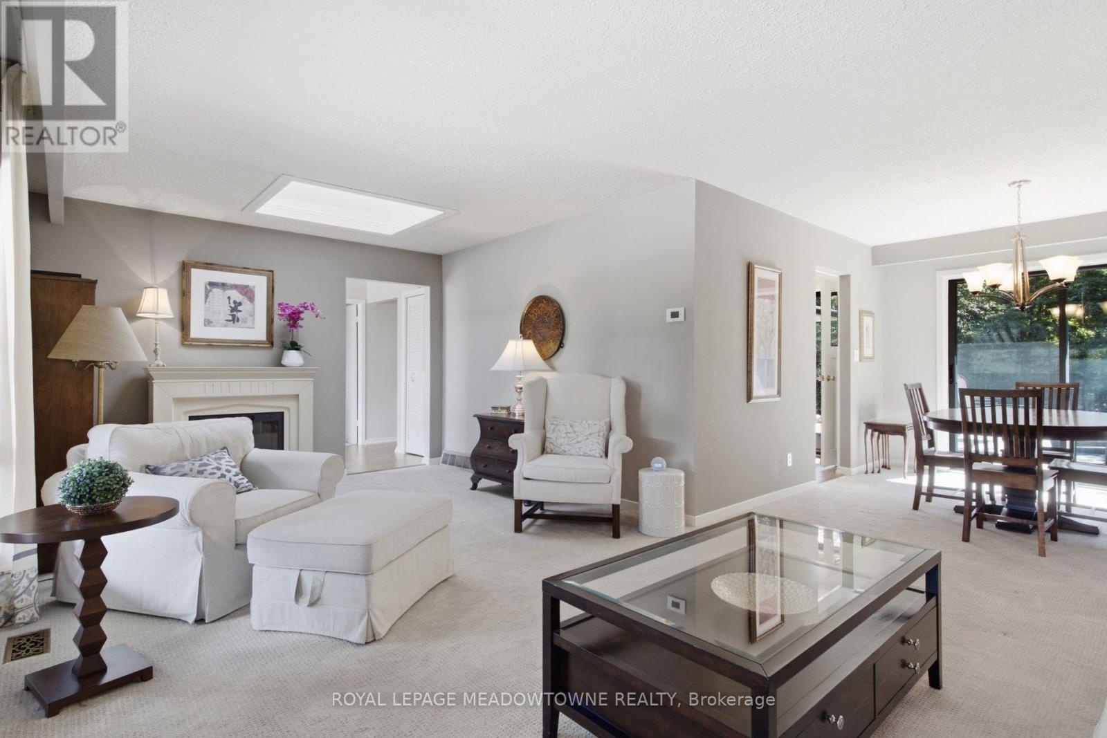 273 Maple Avenue, Halton Hills (Georgetown), Ontario  L7G 1W6 - Photo 8 - W13797890