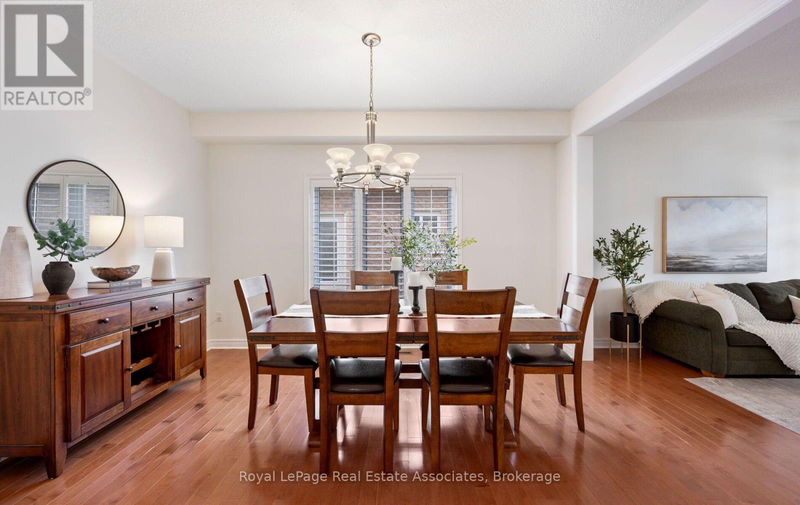 17 Nelles Street, Halton Hills (Ac Acton), Ontario  L7J 2Y7 - Photo 14 - W13797958