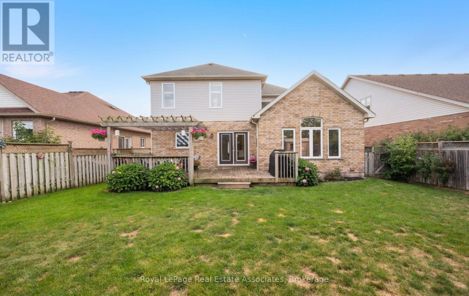 17 Nelles Street, Halton Hills (Ac Acton), Ontario  L7J 2Y7 - Photo 47 - W13797958