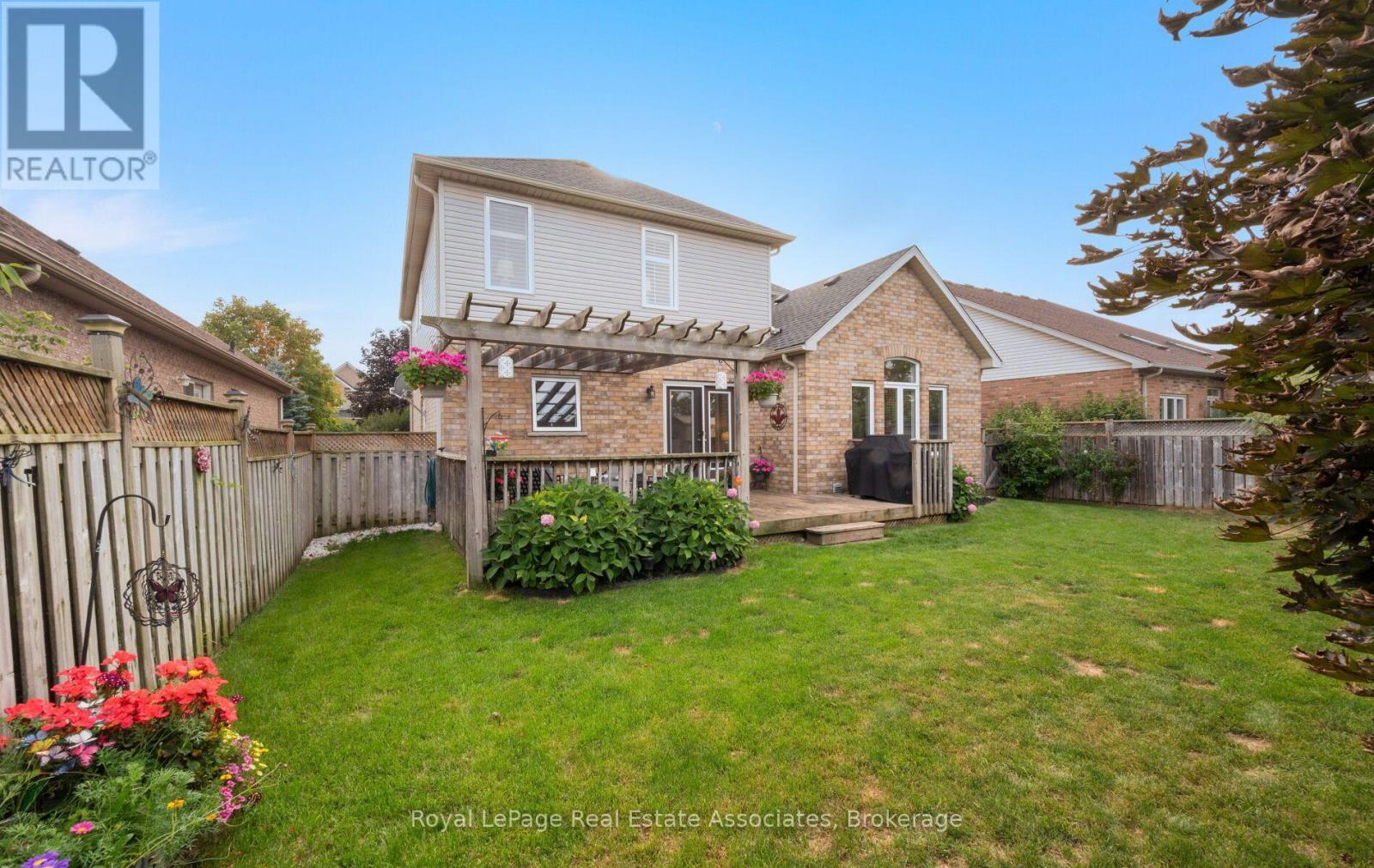 17 Nelles Street, Halton Hills (Ac Acton), Ontario  L7J 2Y7 - Photo 49 - W13797958