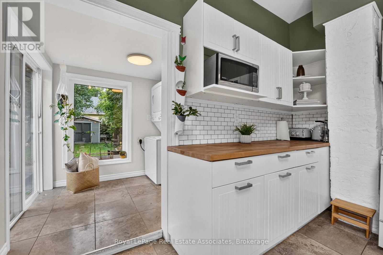 15 Charles Street, Halton Hills (Georgetown), Ontario  L7G 2Z1 - Photo 22 - W13798176