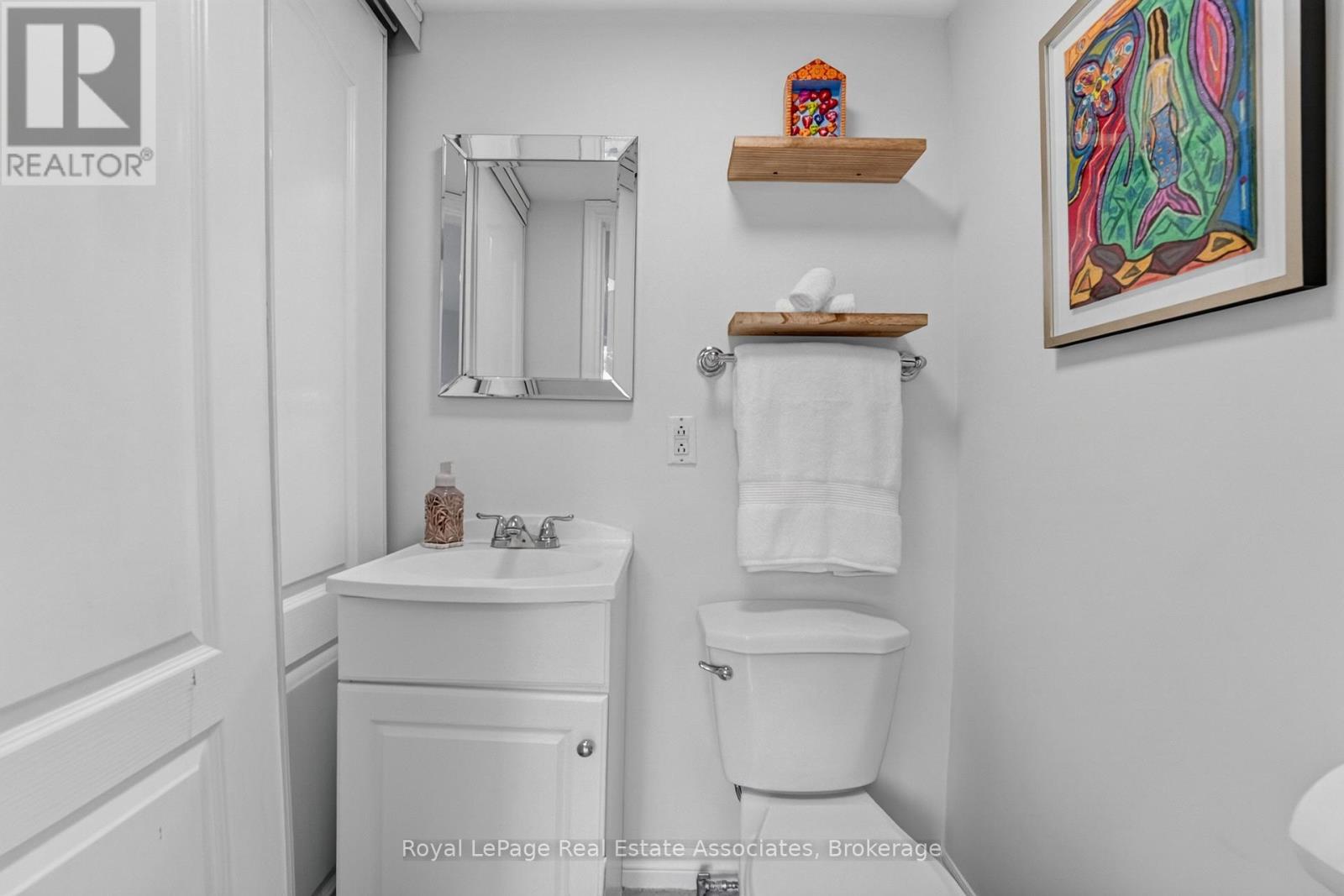15 Charles Street, Halton Hills (Georgetown), Ontario  L7G 2Z1 - Photo 25 - W13798176