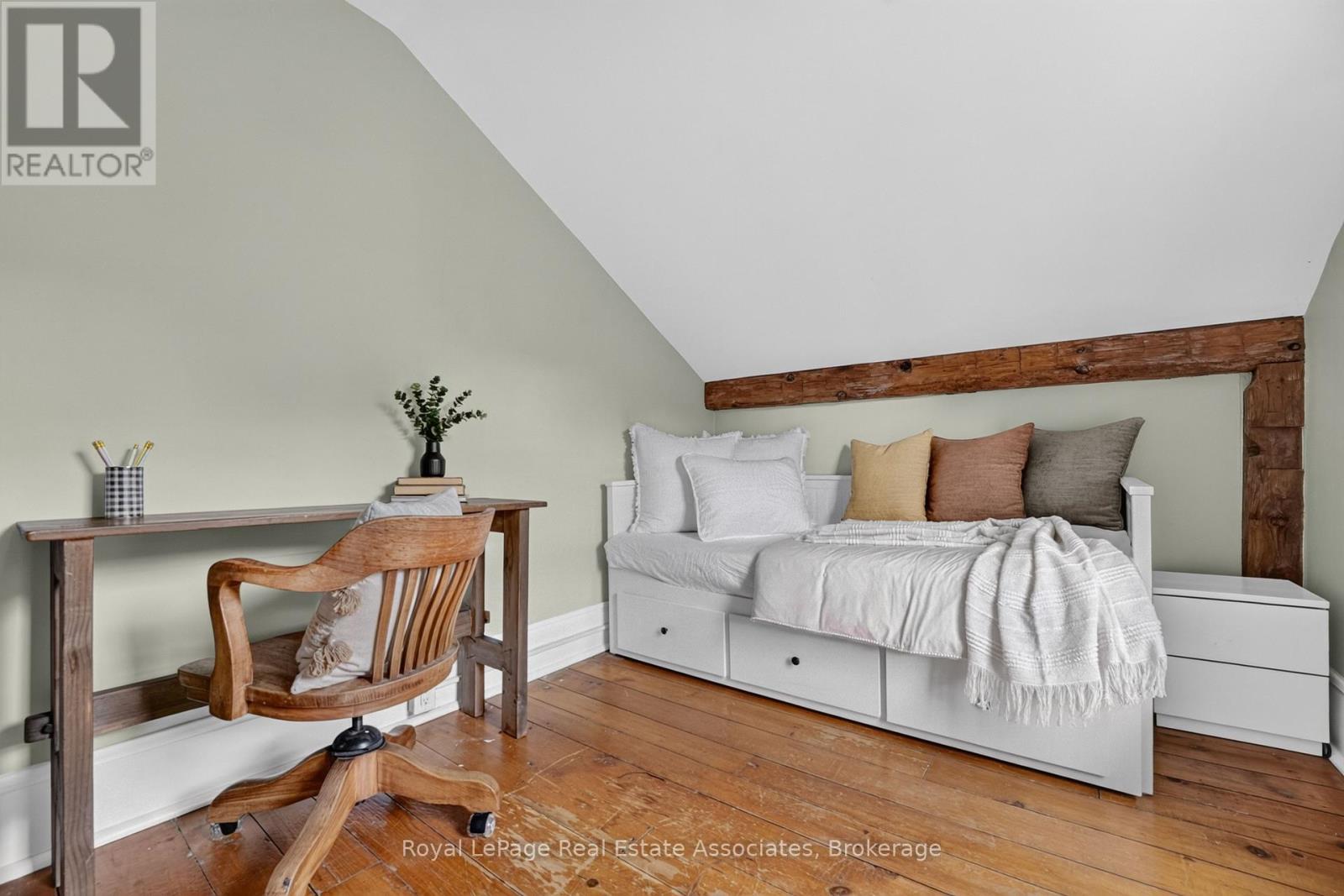 15 Charles Street, Halton Hills (Georgetown), Ontario  L7G 2Z1 - Photo 36 - W13798176