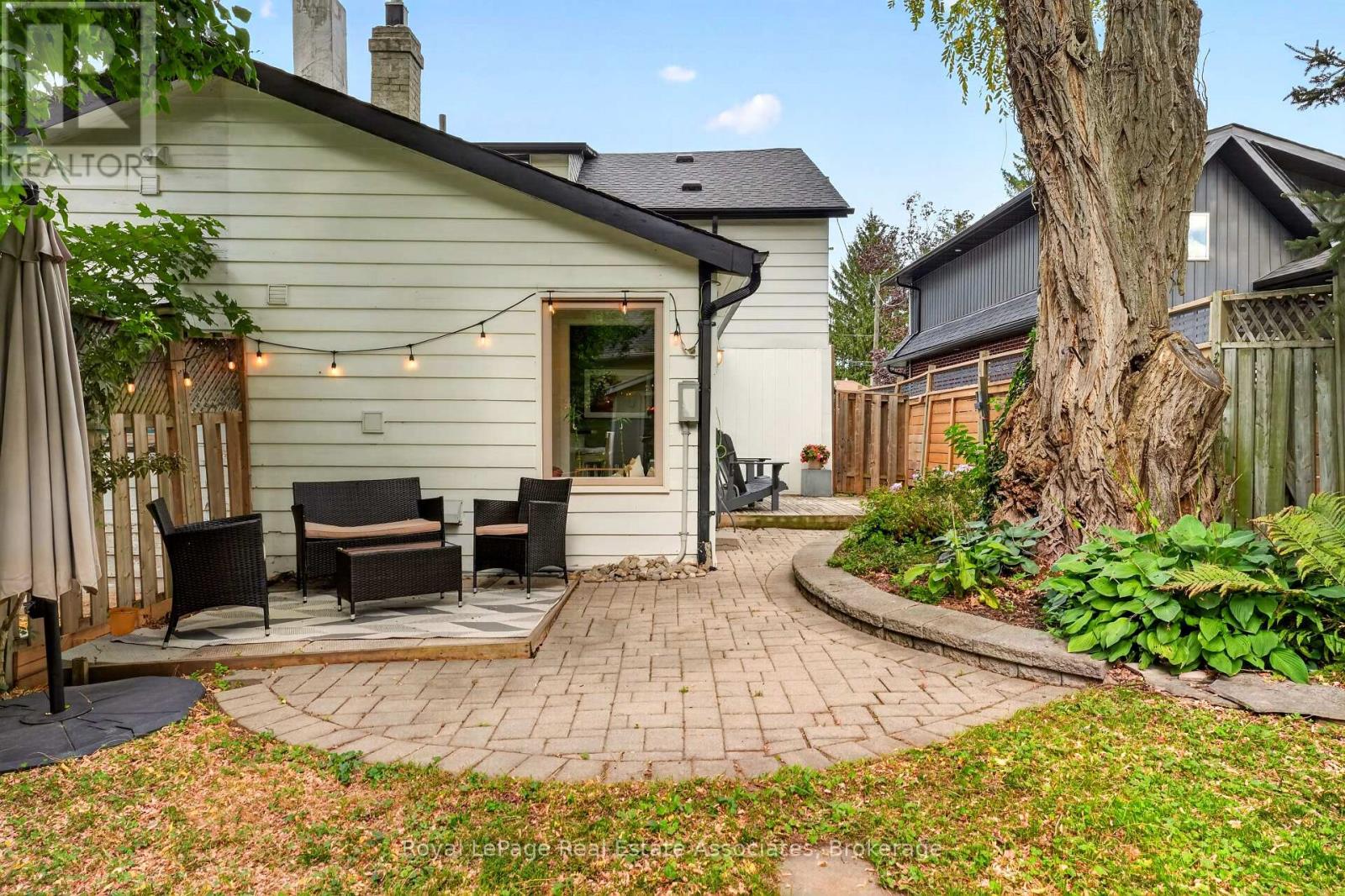 15 Charles Street, Halton Hills (Georgetown), Ontario  L7G 2Z1 - Photo 46 - W13798176