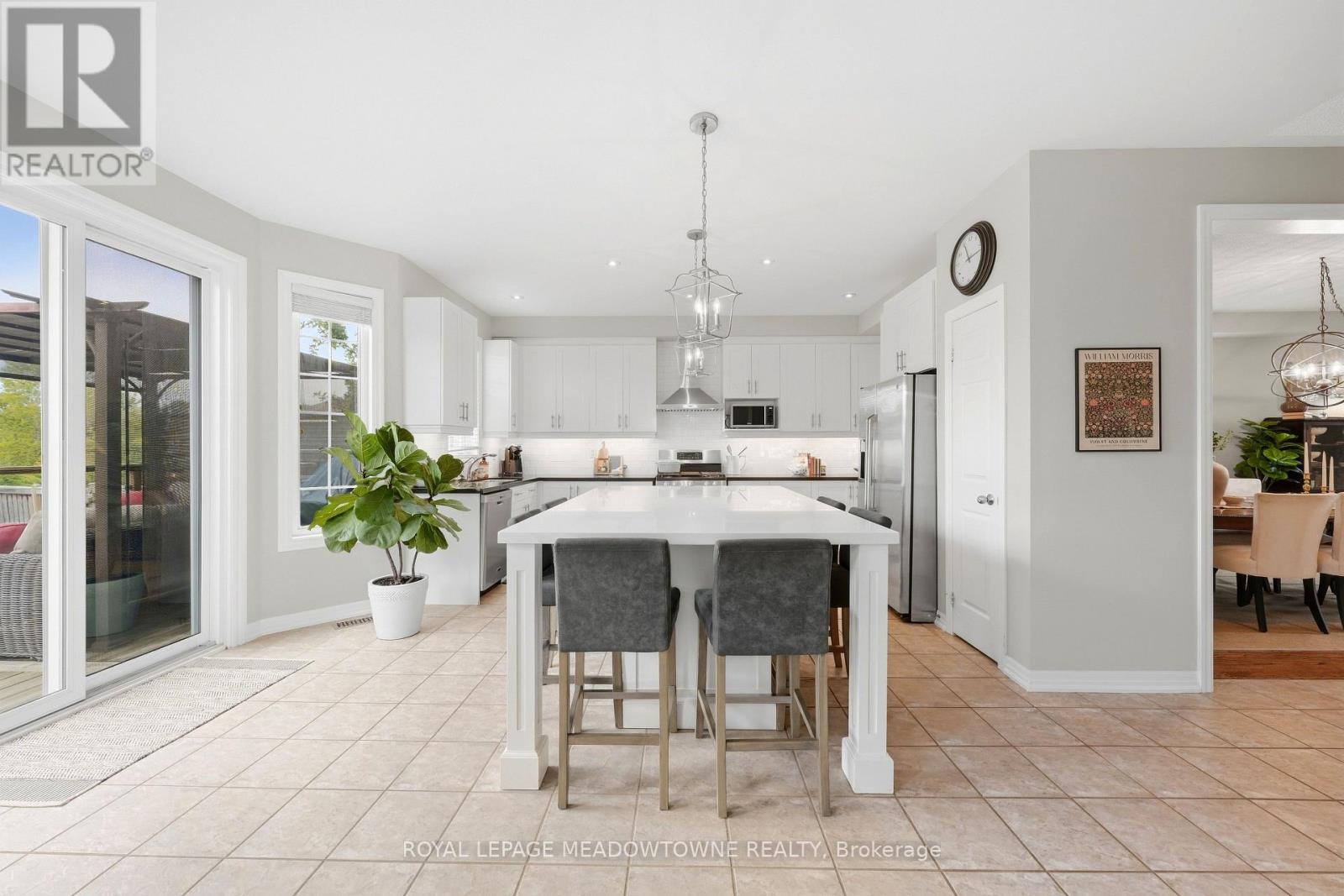 20 Orchid Avenue, Halton Hills (Georgetown), Ontario  L7G 6L7 - Photo 14 - W13798846