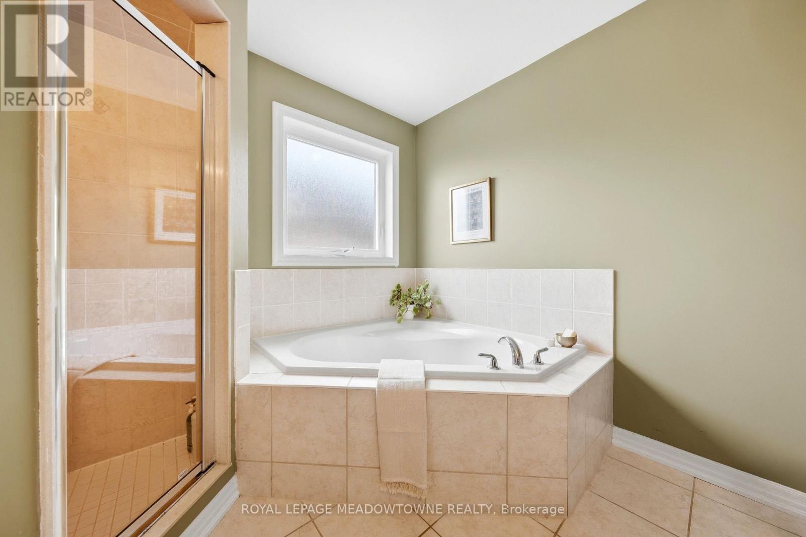 20 Orchid Avenue, Halton Hills (Georgetown), Ontario  L7G 6L7 - Photo 31 - W13798846