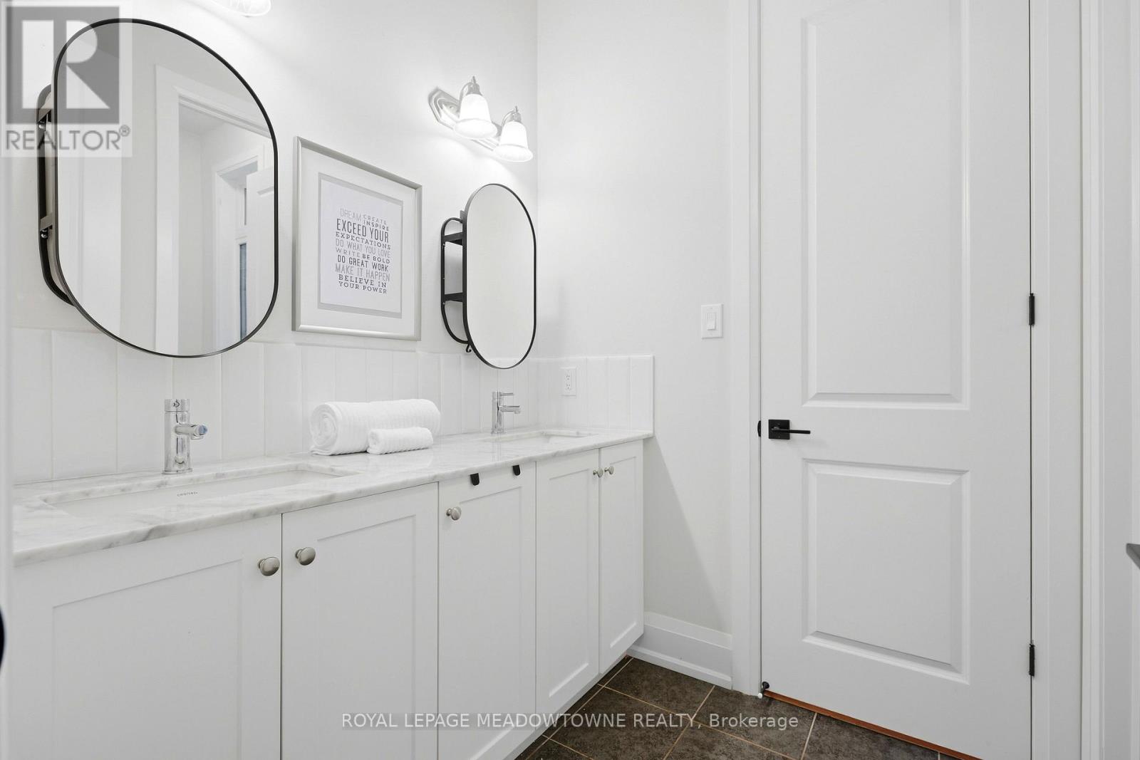 8 J B Robson Court, Halton Hills (Glen Williams), Ontario  L7G 0P3 - Photo 28 - W13799708