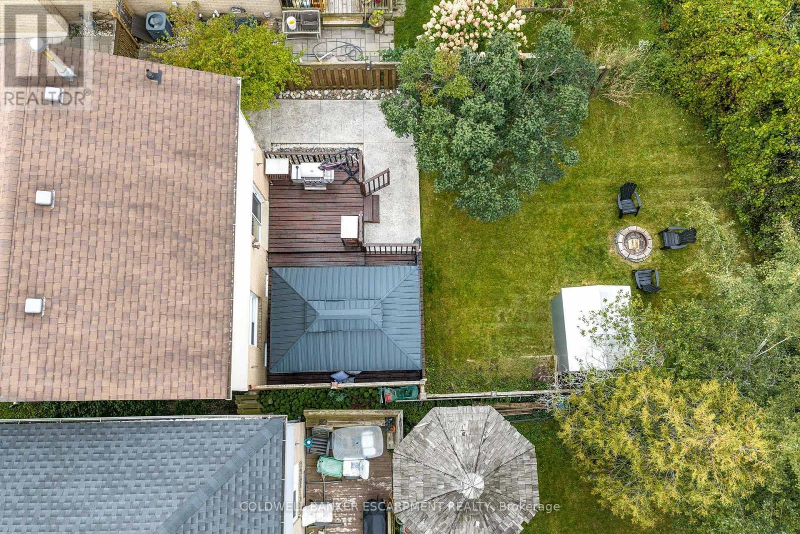 23 Lasby Lane, Halton Hills (Ac Acton), Ontario  L7J 2W9 - Photo 3 - W13800416