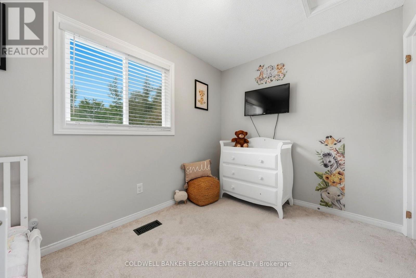 23 Lasby Lane, Halton Hills (Ac Acton), Ontario  L7J 2W9 - Photo 34 - W13800416