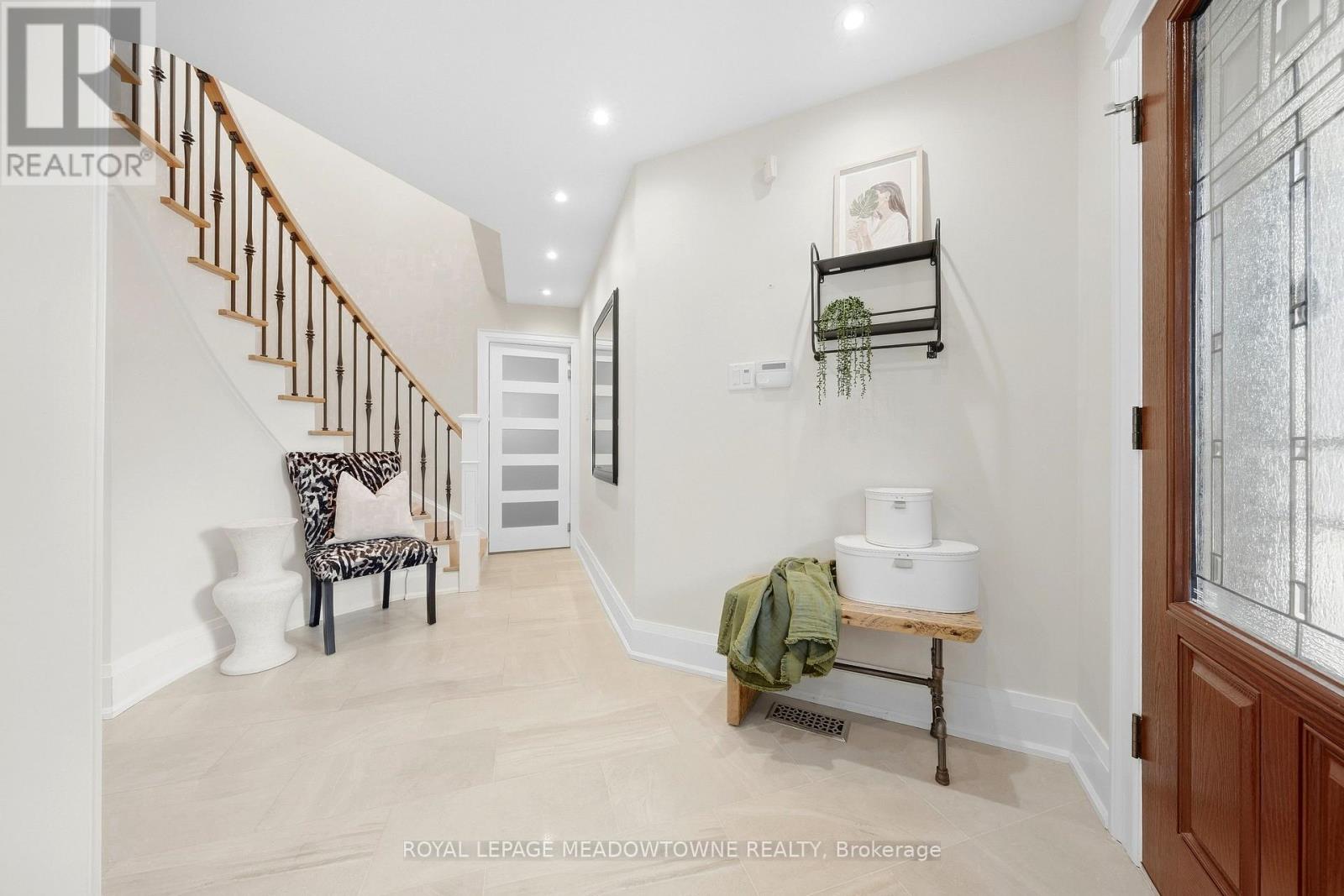 46 Chester Crescent, Halton Hills (Georgetown), Ontario  L7G 5W5 - Photo 6 - W13801620