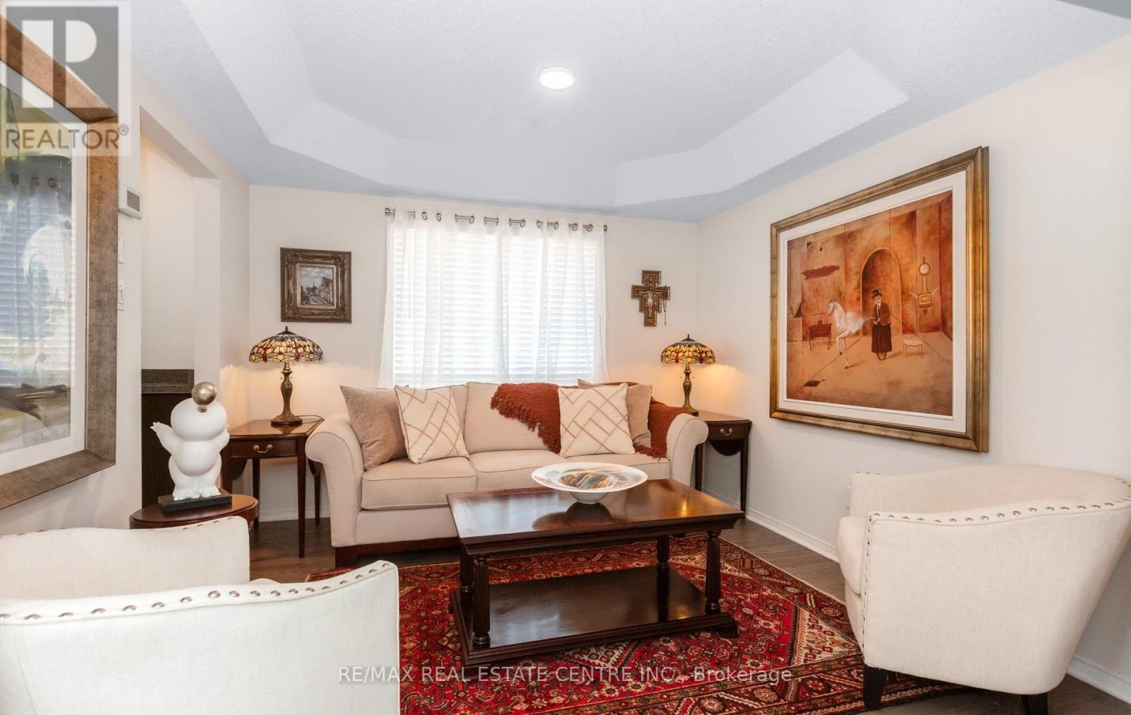 40 Hepburn Crescent N, Halton Hills (Georgetown), Ontario  L7G 5P8 - Photo 6 - W13801674
