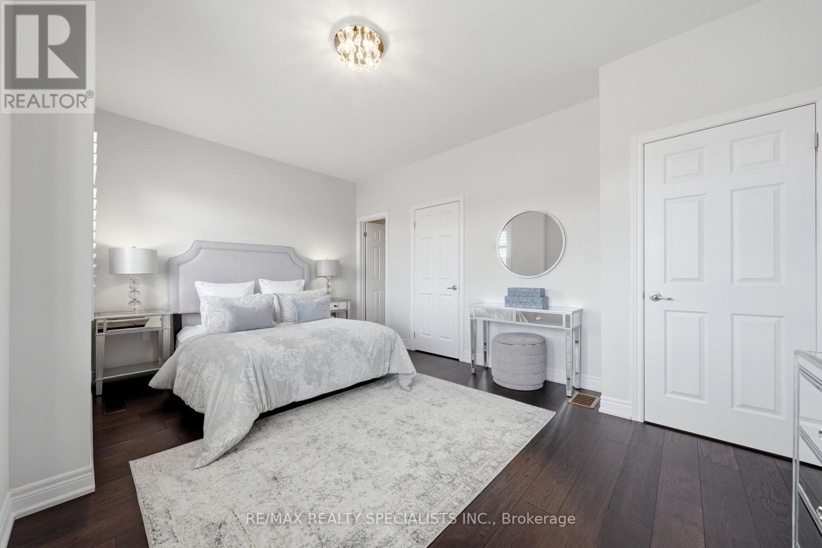 9 Calico Court, Halton Hills (Georgetown), Ontario  L7G 0M1 - Photo 36 - W13801766