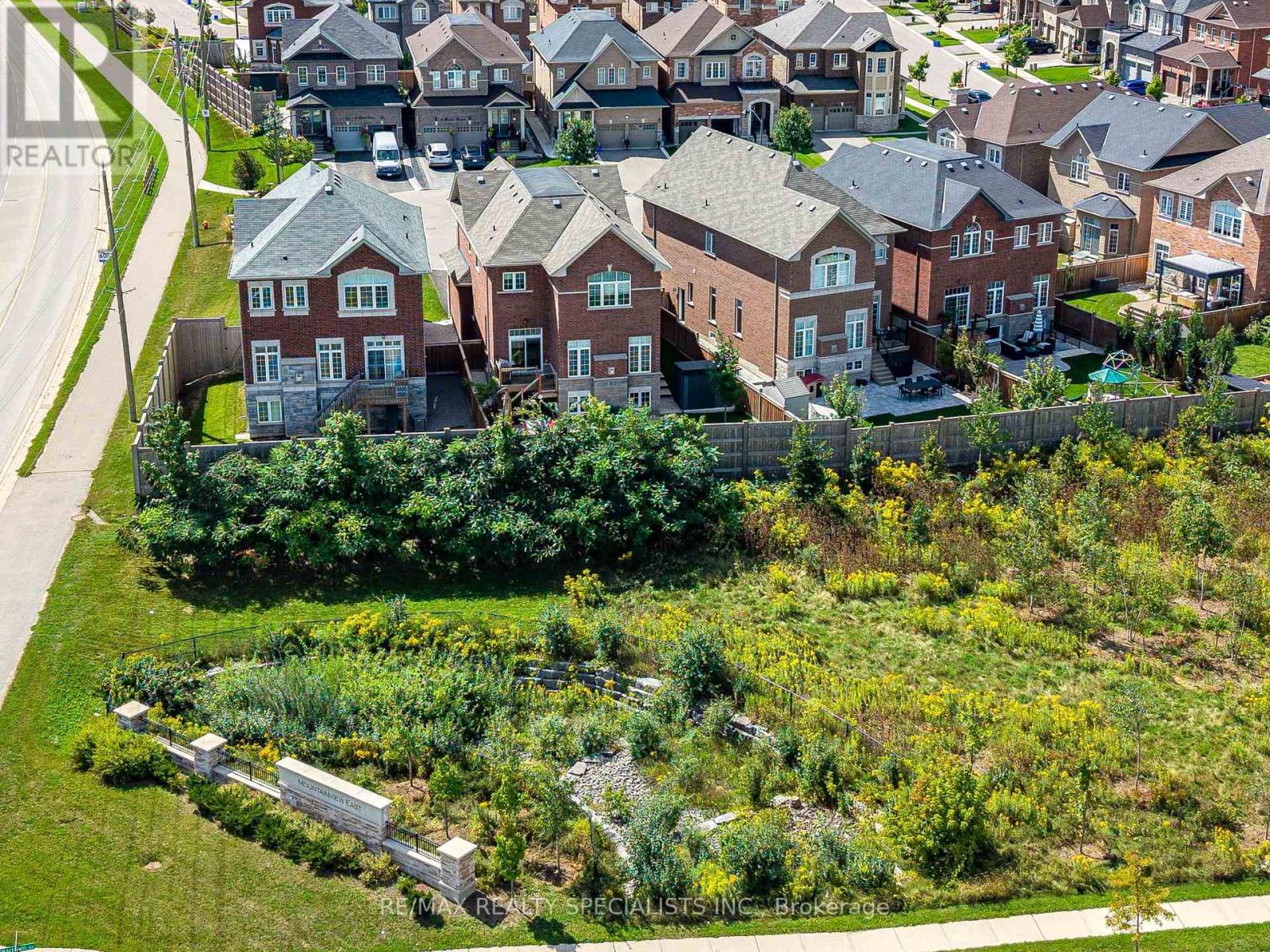 9 Calico Court, Halton Hills (Georgetown), Ontario  L7G 0M1 - Photo 45 - W13801766