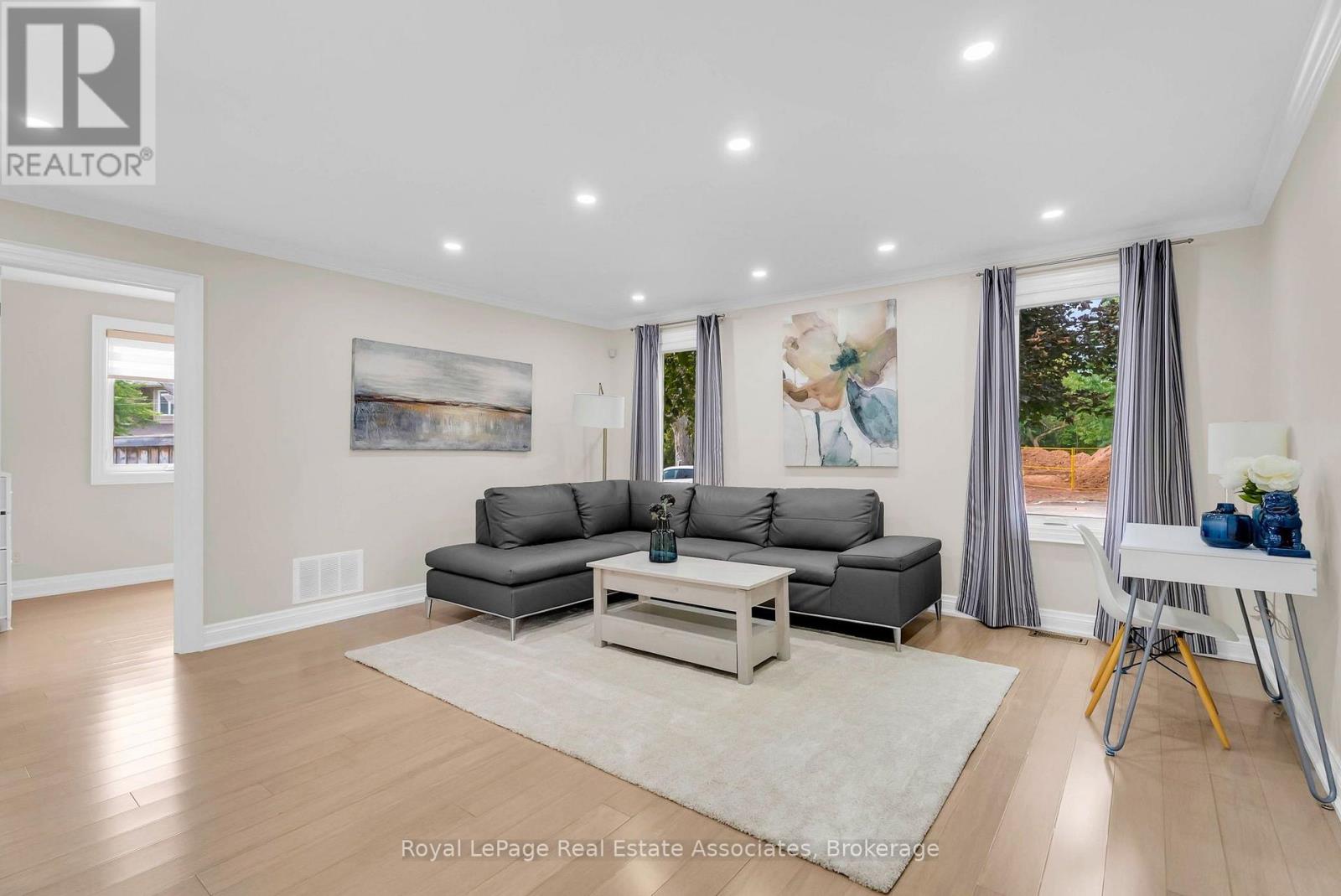 11 Churchill Crescent, Halton Hills (Georgetown), Ontario  L7G 2M8 - Photo 19 - W13802276