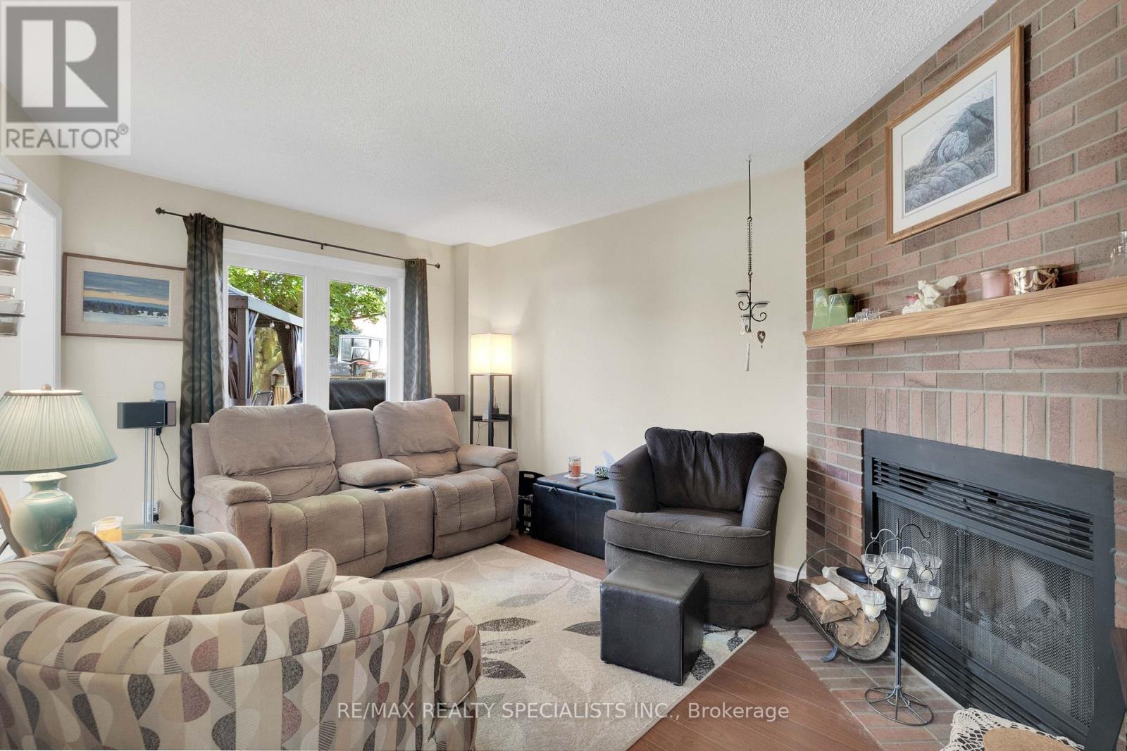 20 Mccullough Crescent, Halton Hills (Georgetown), Ontario  L7G 5N5 - Photo 9 - W13802312