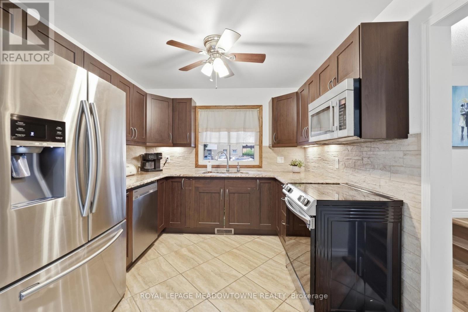 36 - 59 Maple Avenue, Halton Hills (Georgetown), Ontario  L7G 1X8 - Photo 8 - W13803354