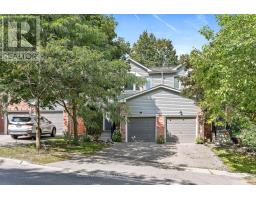 <div class="price">$629,900</div> 174 - 28 Maple Avenue, Halton Hills (Georgetown)<br><div style="margin-bottom:8px;"><small>Royal LePage Meadowtowne Realty</small></div><div class='bed_bath'>3 Bed | 3 Bath</div>