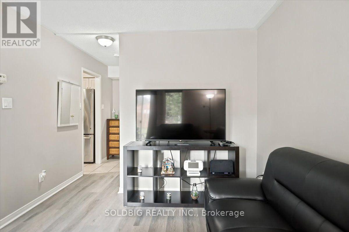 78 - 78 Stewart Maclaren Road, Halton Hills (Georgetown), Ontario  L7G 5L9 - Photo 6 - W13809326