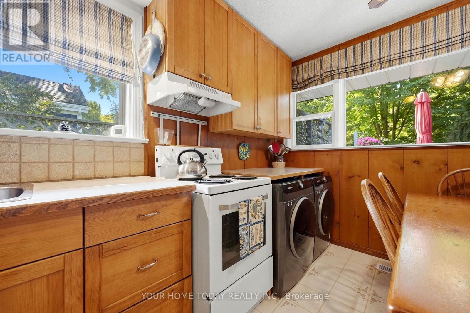 57 Edith Street, Halton Hills (Georgetown), Ontario  L7G 3B4 - Photo 14 - W13809592