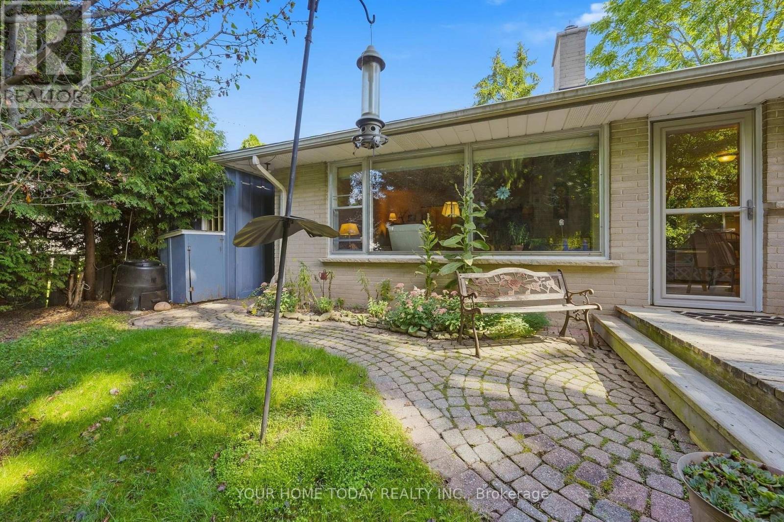 57 Edith Street, Halton Hills (Georgetown), Ontario  L7G 3B4 - Photo 25 - W13809592