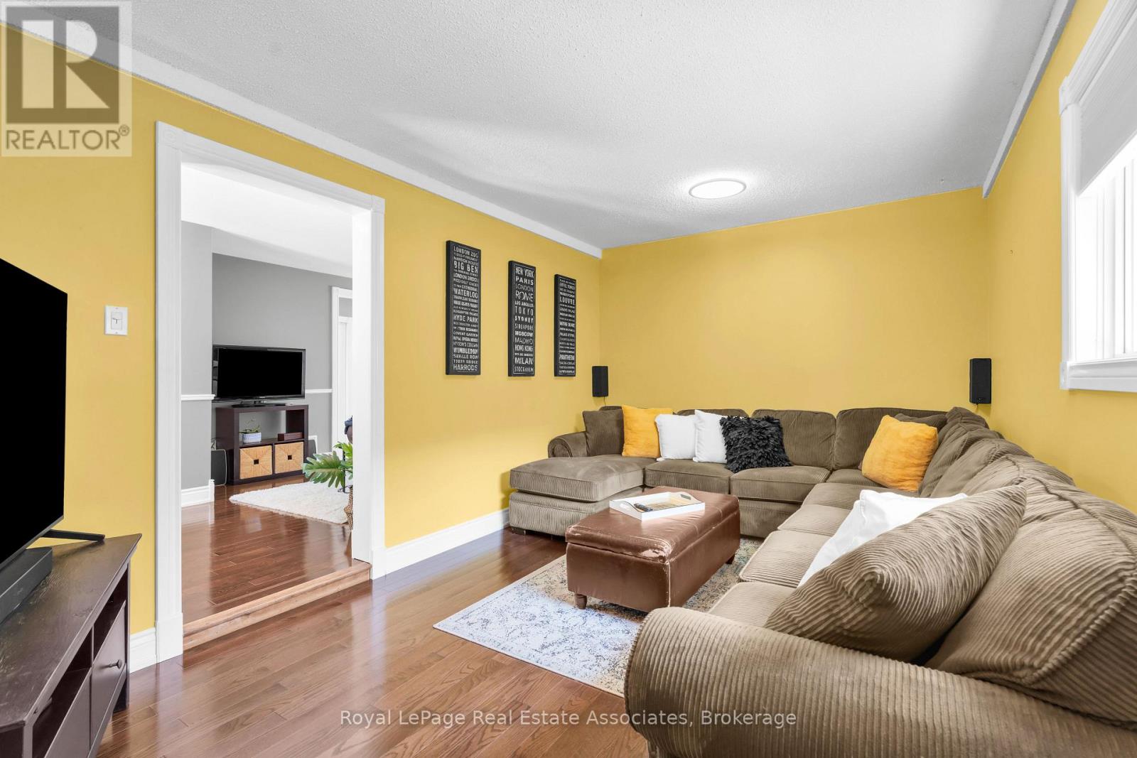 233 Elmore Drive, Halton Hills (Ac Acton), Ontario  L7J 1T8 - Photo 10 - W13809700
