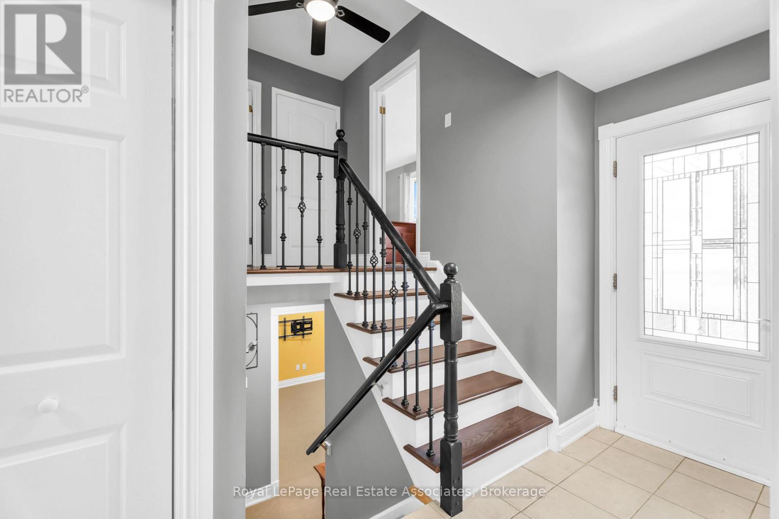 233 Elmore Drive, Halton Hills (Ac Acton), Ontario  L7J 1T8 - Photo 18 - W13809700