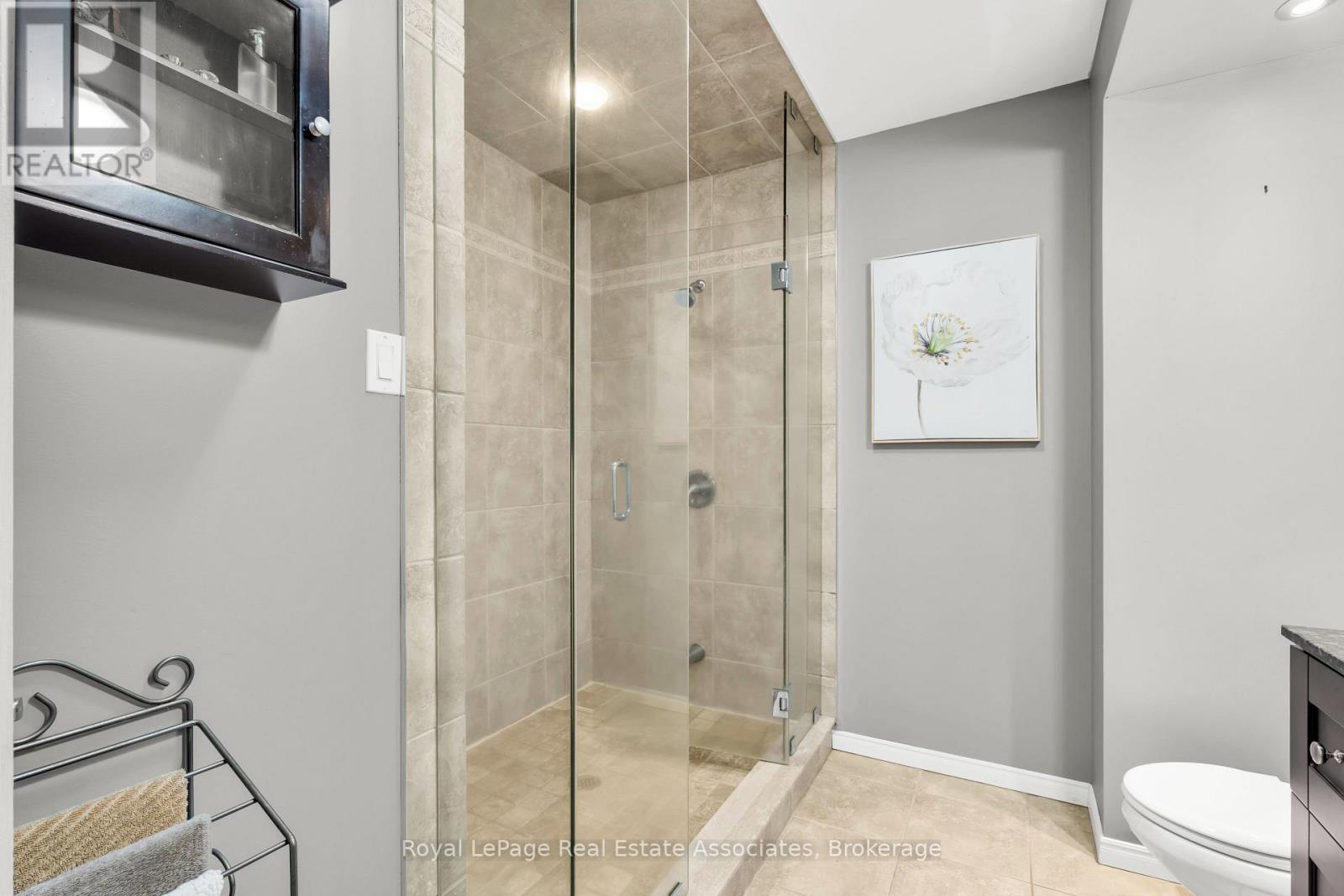 233 Elmore Drive, Halton Hills (Ac Acton), Ontario  L7J 1T8 - Photo 24 - W13809700