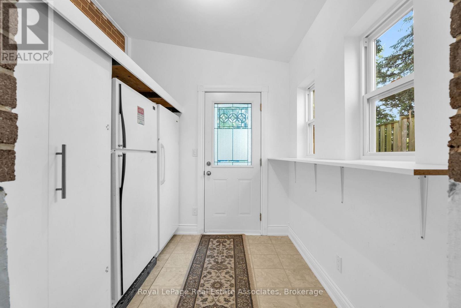 233 Elmore Drive, Halton Hills (Ac Acton), Ontario  L7J 1T8 - Photo 29 - W13809700