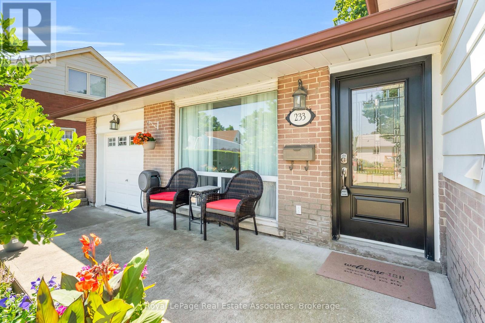233 Elmore Drive, Halton Hills (Ac Acton), Ontario  L7J 1T8 - Photo 3 - W13809700