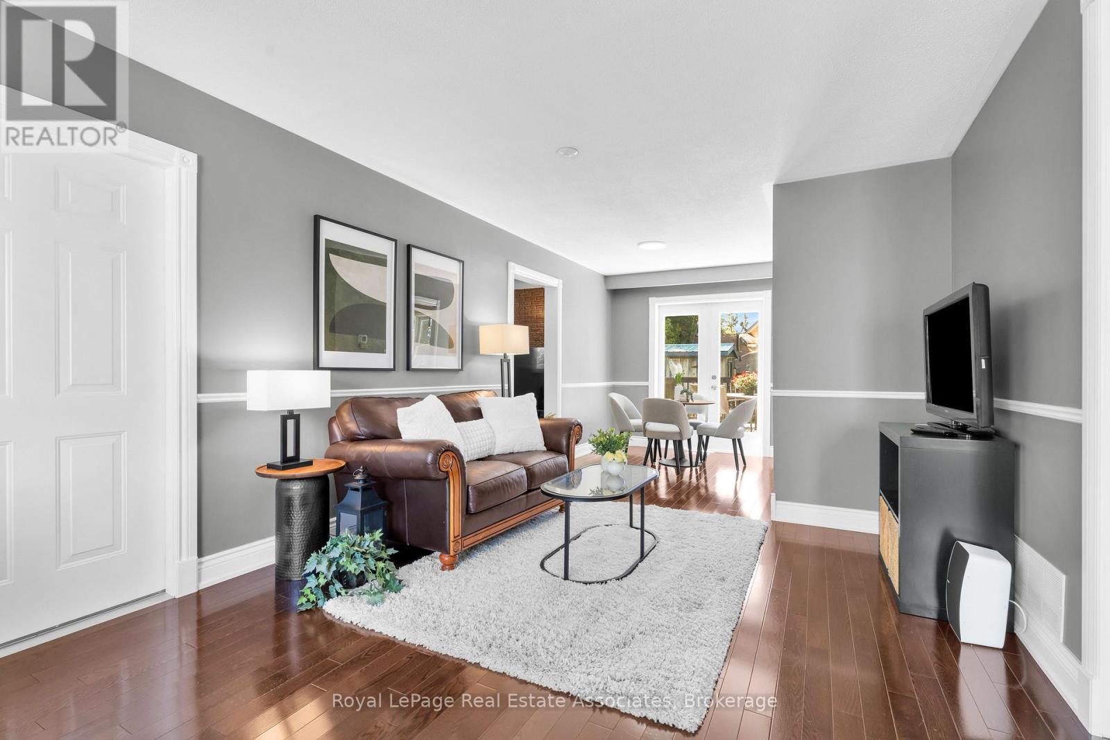 233 Elmore Drive, Halton Hills (Ac Acton), Ontario  L7J 1T8 - Photo 6 - W13809700