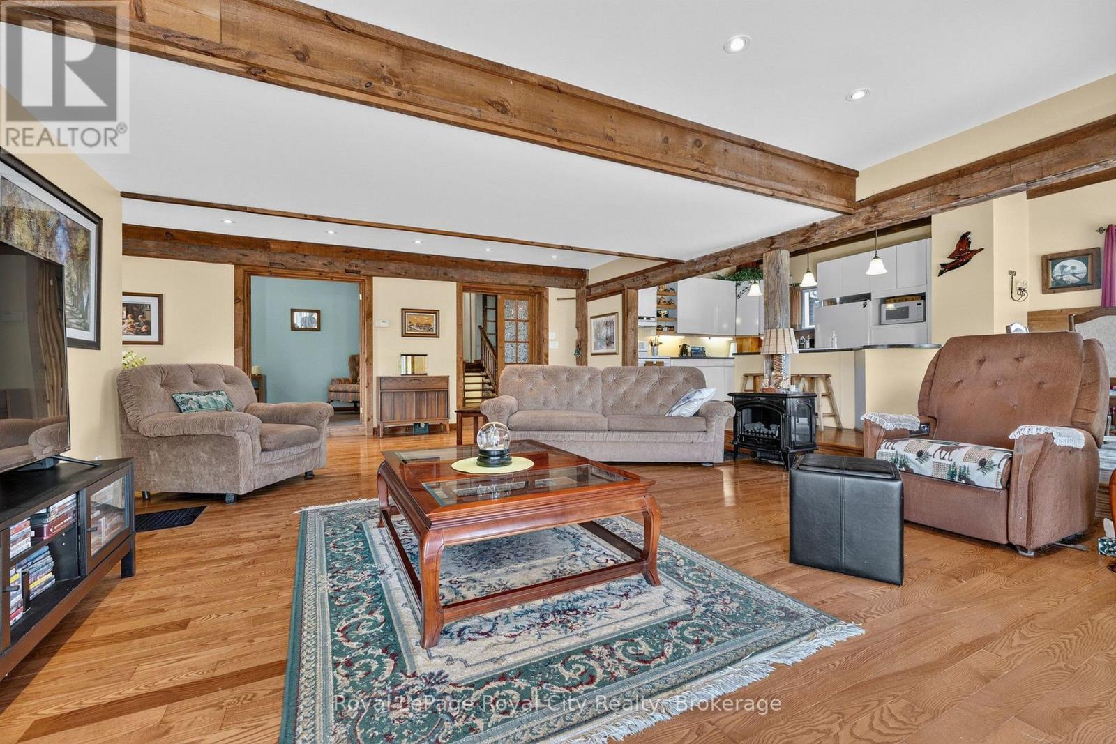 11233 2nd Line, Milton (Campbellville), Ontario  L0P 1B0 - Photo 15 - W13810016