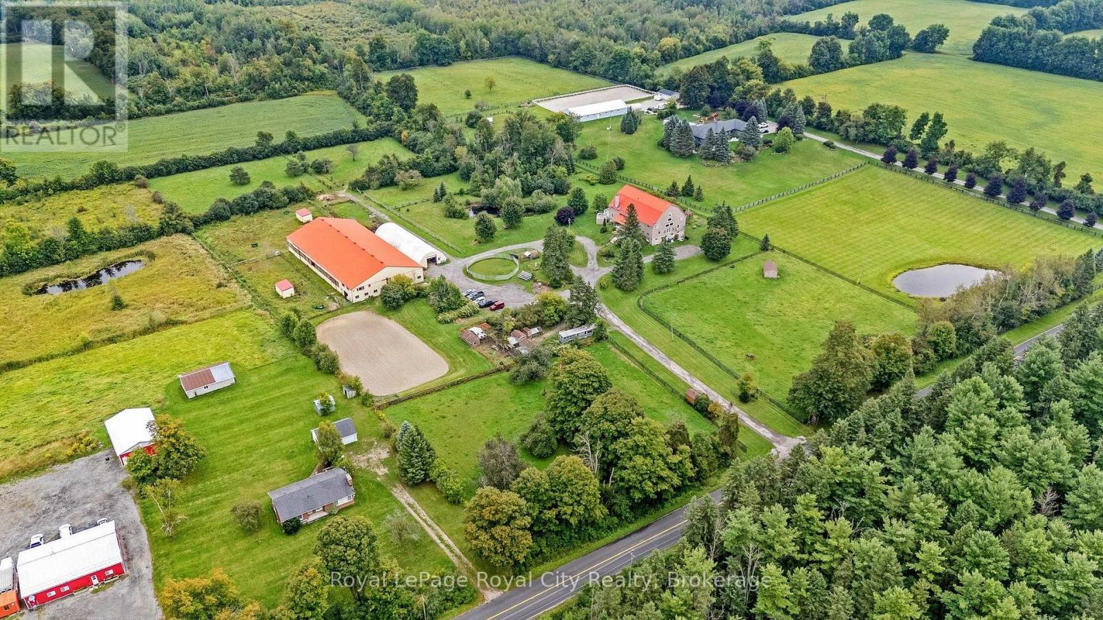 11233 2nd Line, Milton (Campbellville), Ontario  L0P 1B0 - Photo 2 - W13810016