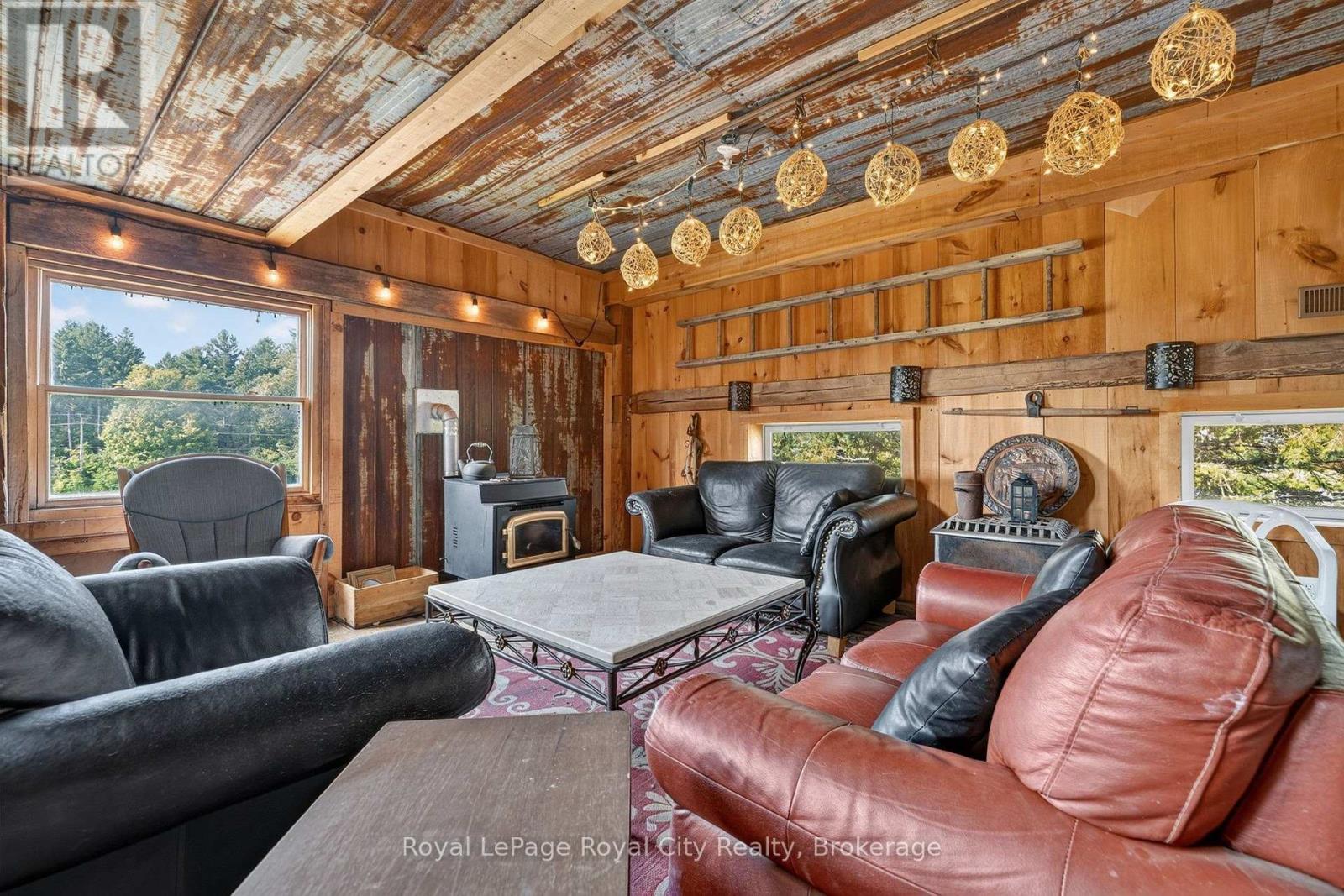 11233 2nd Line, Milton (Campbellville), Ontario  L0P 1B0 - Photo 28 - W13810016