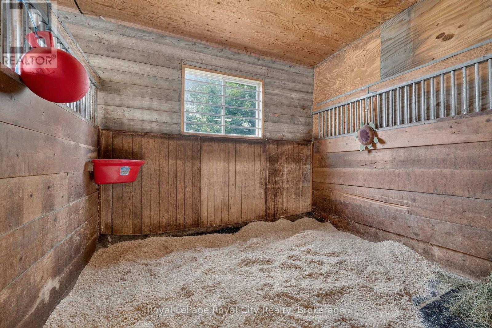11233 2nd Line, Milton (Campbellville), Ontario  L0P 1B0 - Photo 35 - W13810016
