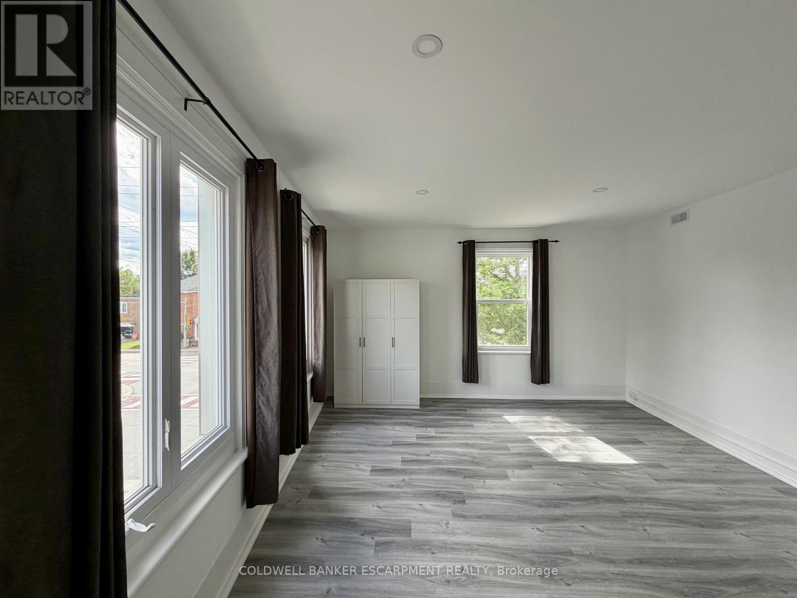 Apartment A - 5 Mill Street, Halton Hills (Ac Acton), Ontario  L7J 1G8 - Photo 7 - W13812068